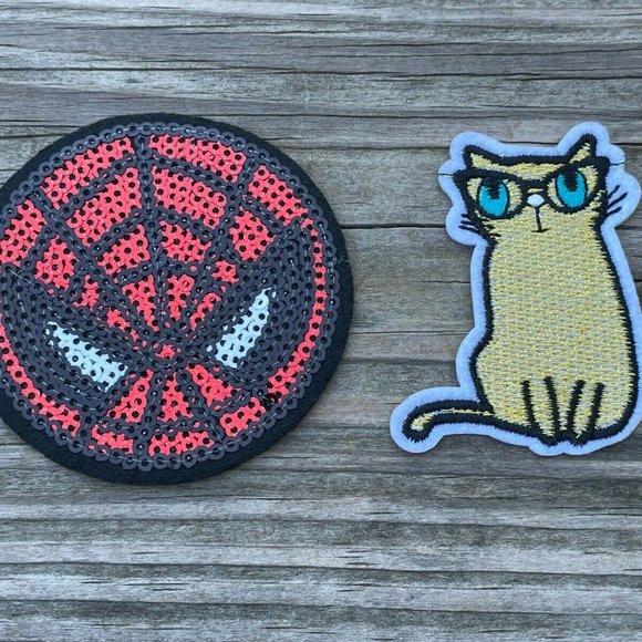 Iron On Patches Lot of 2 Patch Cat Embroidery Applique DIY Patches - Picture 1 of 8